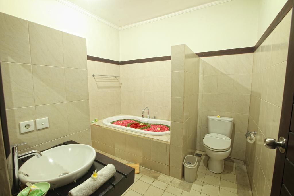 Nyoman Karsa Bungalow 우붓 외부 사진